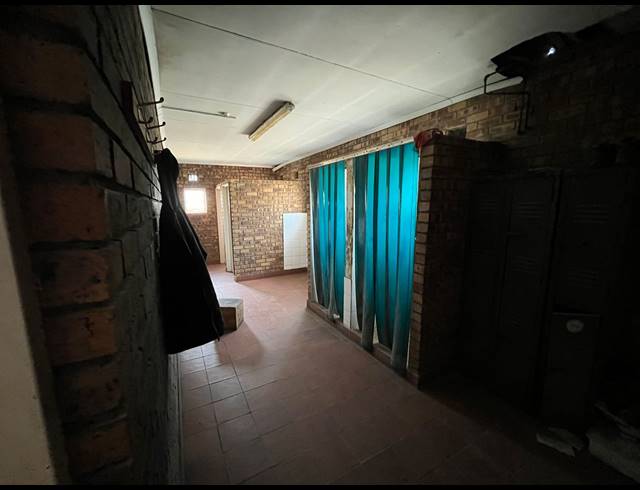 600M² WAREHOUSE FOR SALE IN DAGGAFONTEIN